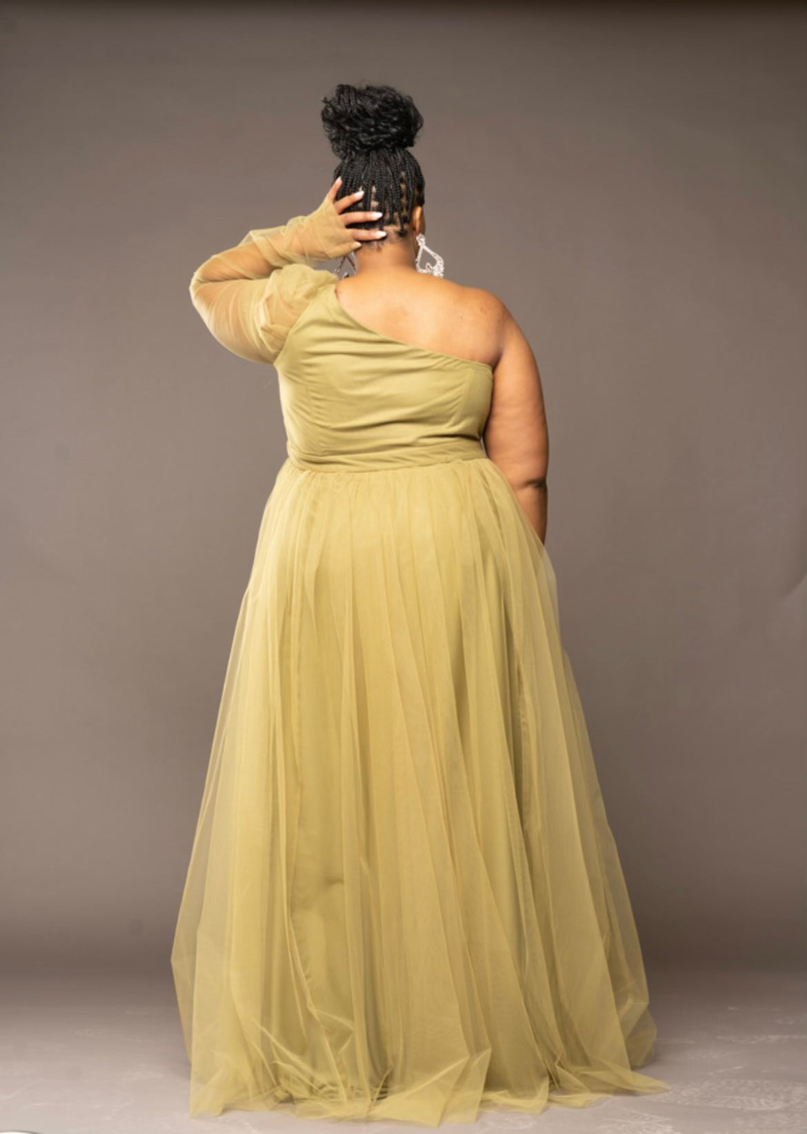 One Shoulder Tulle Plus