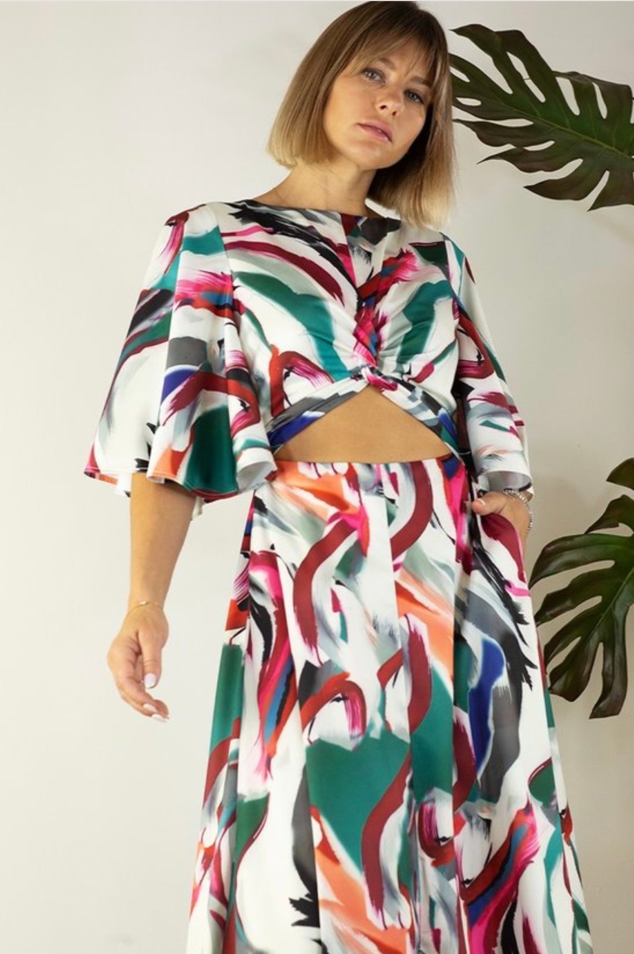 Twist Front Maxi